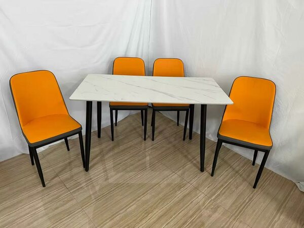 Table salle à manger design moderne