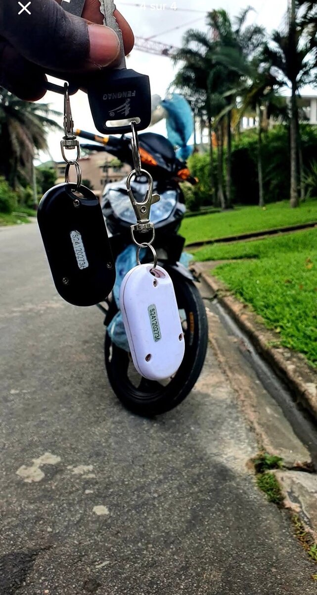 Moto sportive agile et élégante