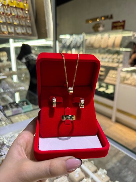 Комплект из золота 585 пробы