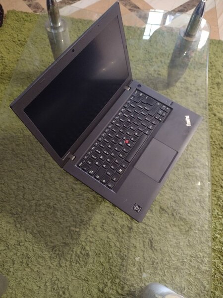 LENOVO THINKPAD i5 laptop