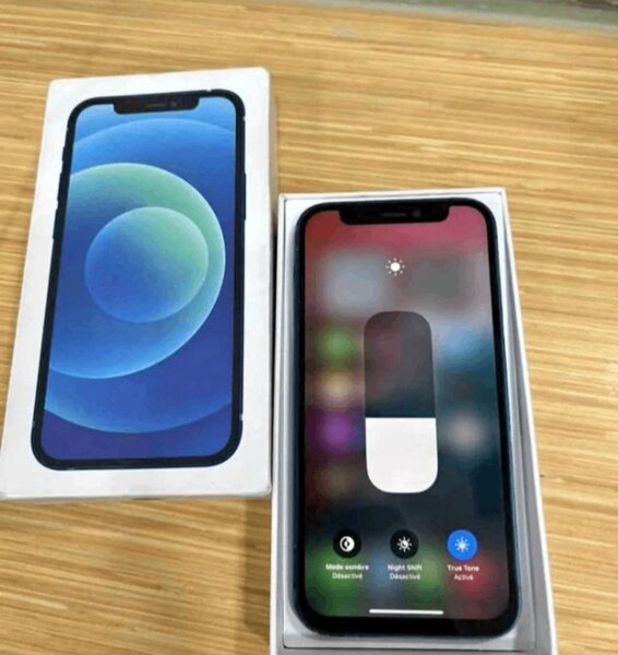 iPhone 12 Bleu neuf