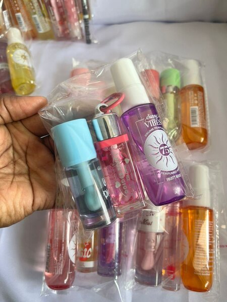 Lot de Mini Parfums Colorés