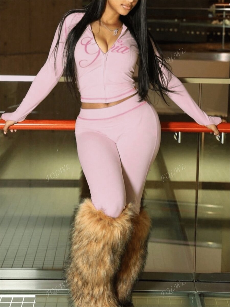 Ensemble sportif femme élégant