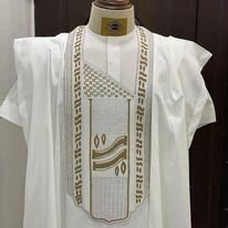 Le complet Tuniques de créateurs