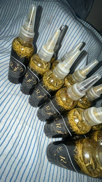 Huile capillaire revitalisante