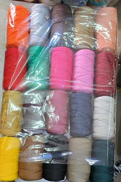 Macramé coton/polyester 250gr