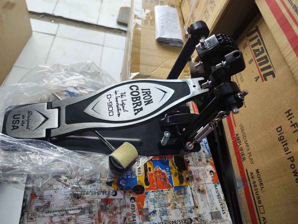 Drum pedal