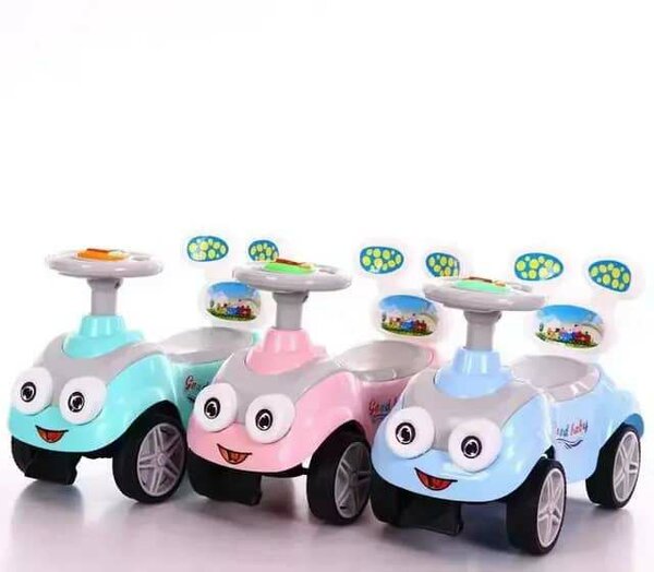 Mini voiture pour enfants de moins de 7ans