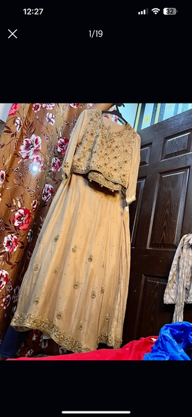 nikkah barat wear golden lehnga nd mehndi wear bridal lehnga