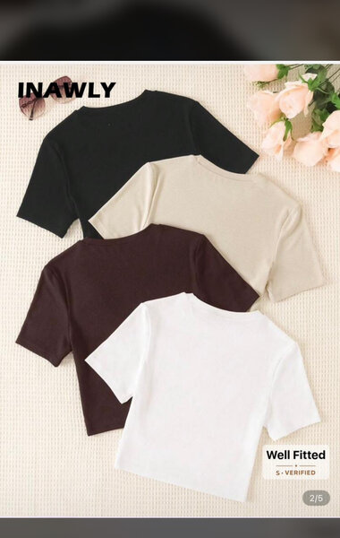 T-shirts à col carré tendance