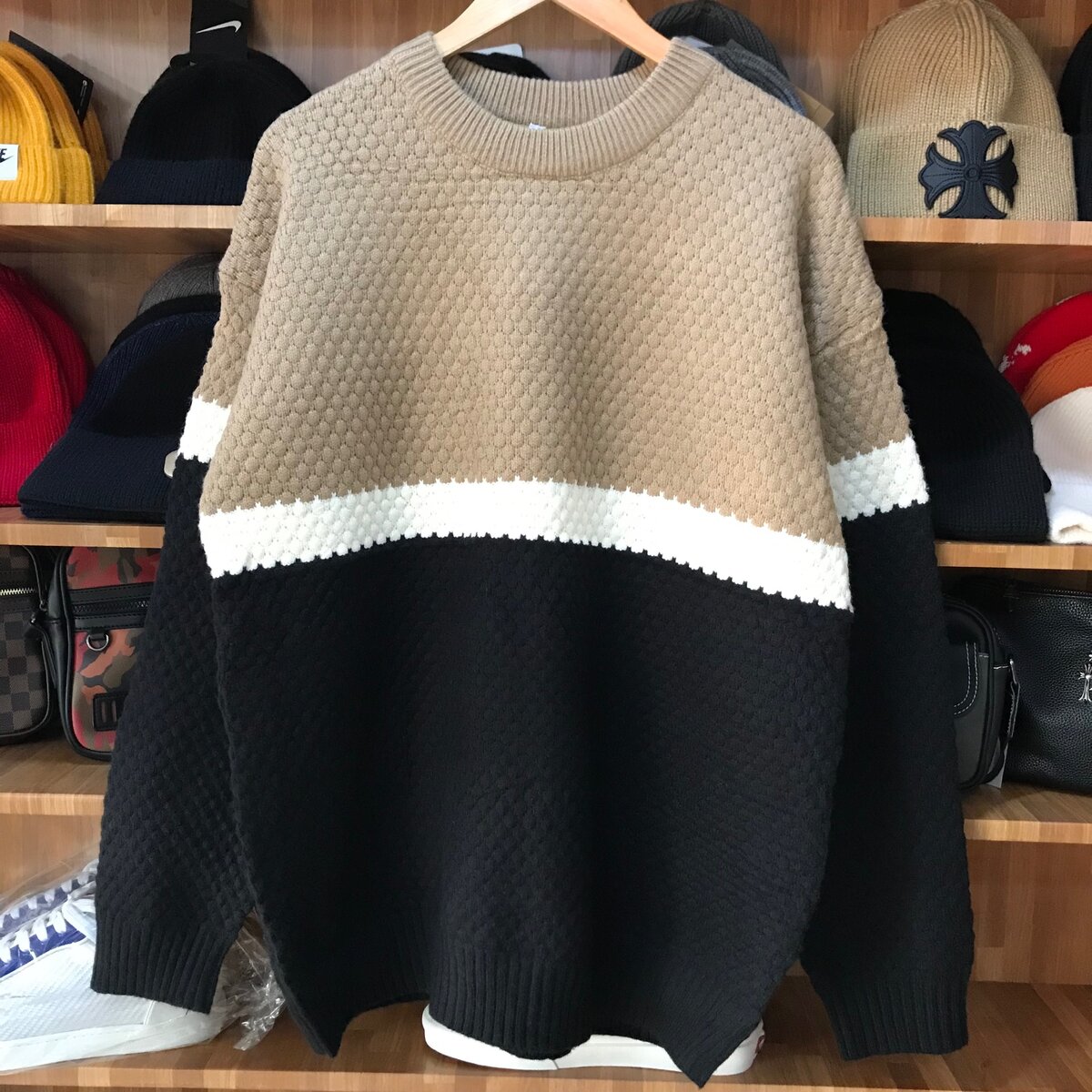 Unisex sweaters