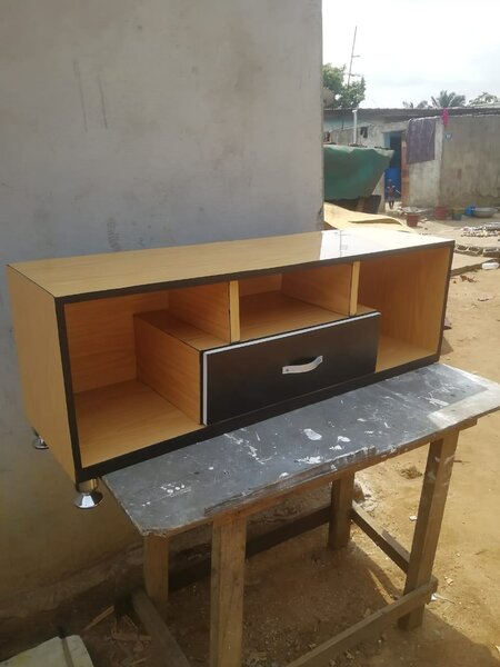 Meuble TV en bois moderne