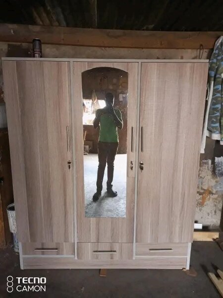 Double wardrobe availability