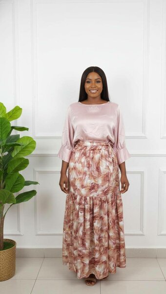 Robe longue élégante en soie