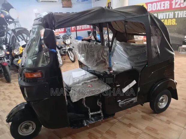 Bajaj Tricycle