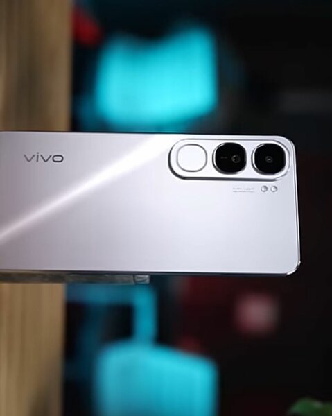 Vivo y200