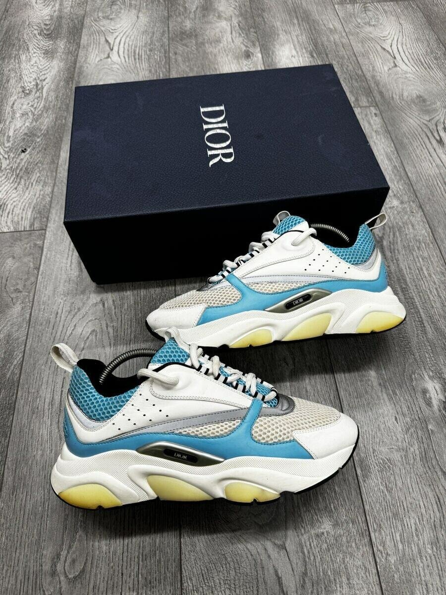 DIOR