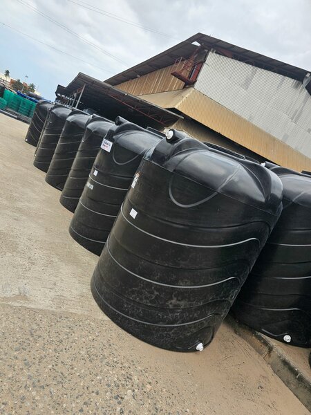 2500 litres Duraplast Watatank