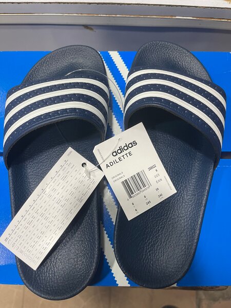 Adidas Adilette Slides