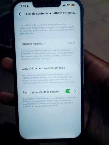 iPhone Bleu Performant