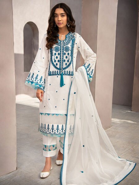 Ladies stitched suit