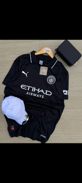 Maillot de football noir