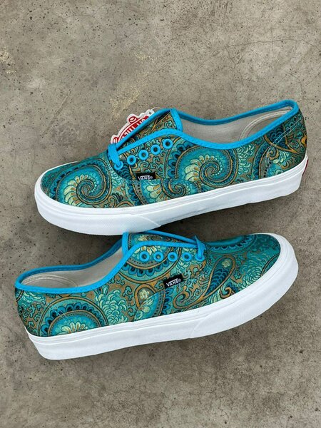 Chaussures Vans authentic