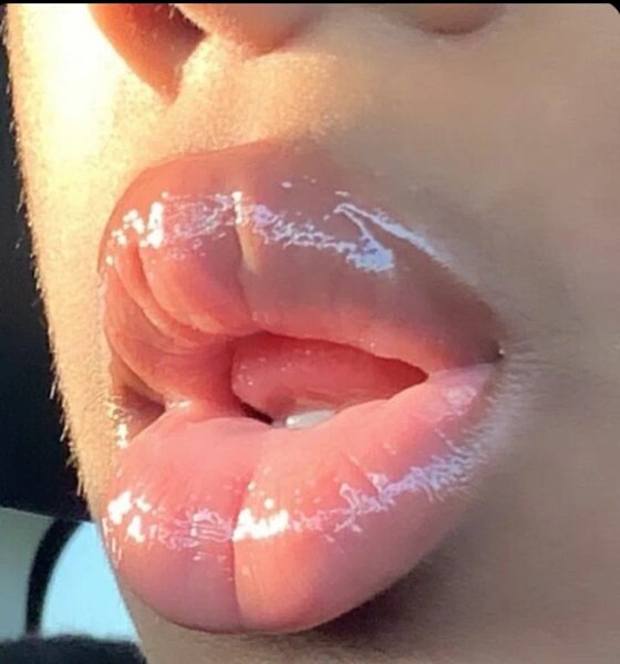 Gloss à lèvres hydratant