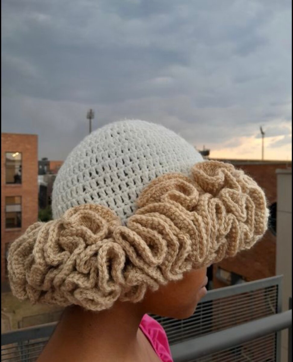 Chapeau en crochet élégant