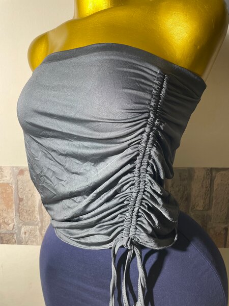 Top bustier froncé gris