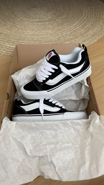 Baskets noires tendance