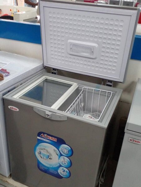 Congélateur compact puissant