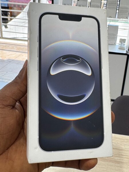 Apple iPhone 16e Locked