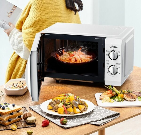 Media 20L Microwave Oven with Grill