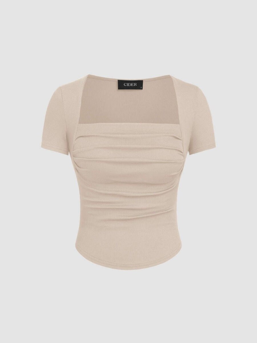 Top élégant froncé