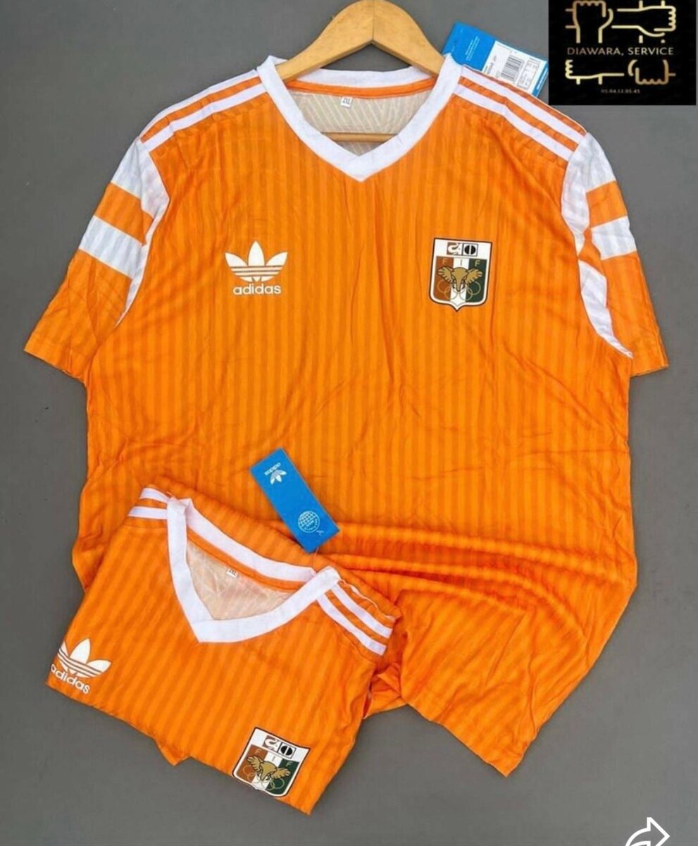 Maillot de foot rétro vintage