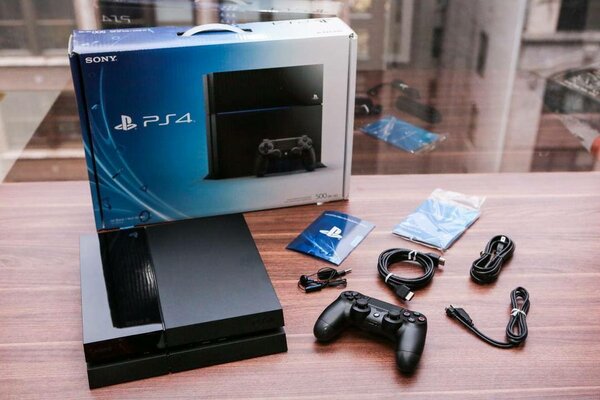 PS4  price 1000