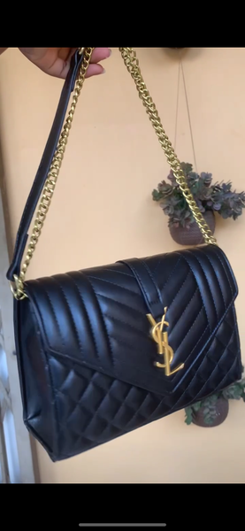 Sac à main en cuir matelassé