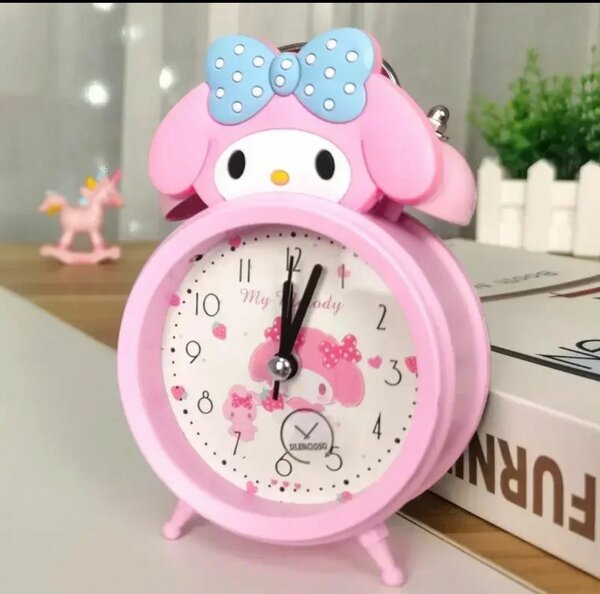 Horloge réveil en acier