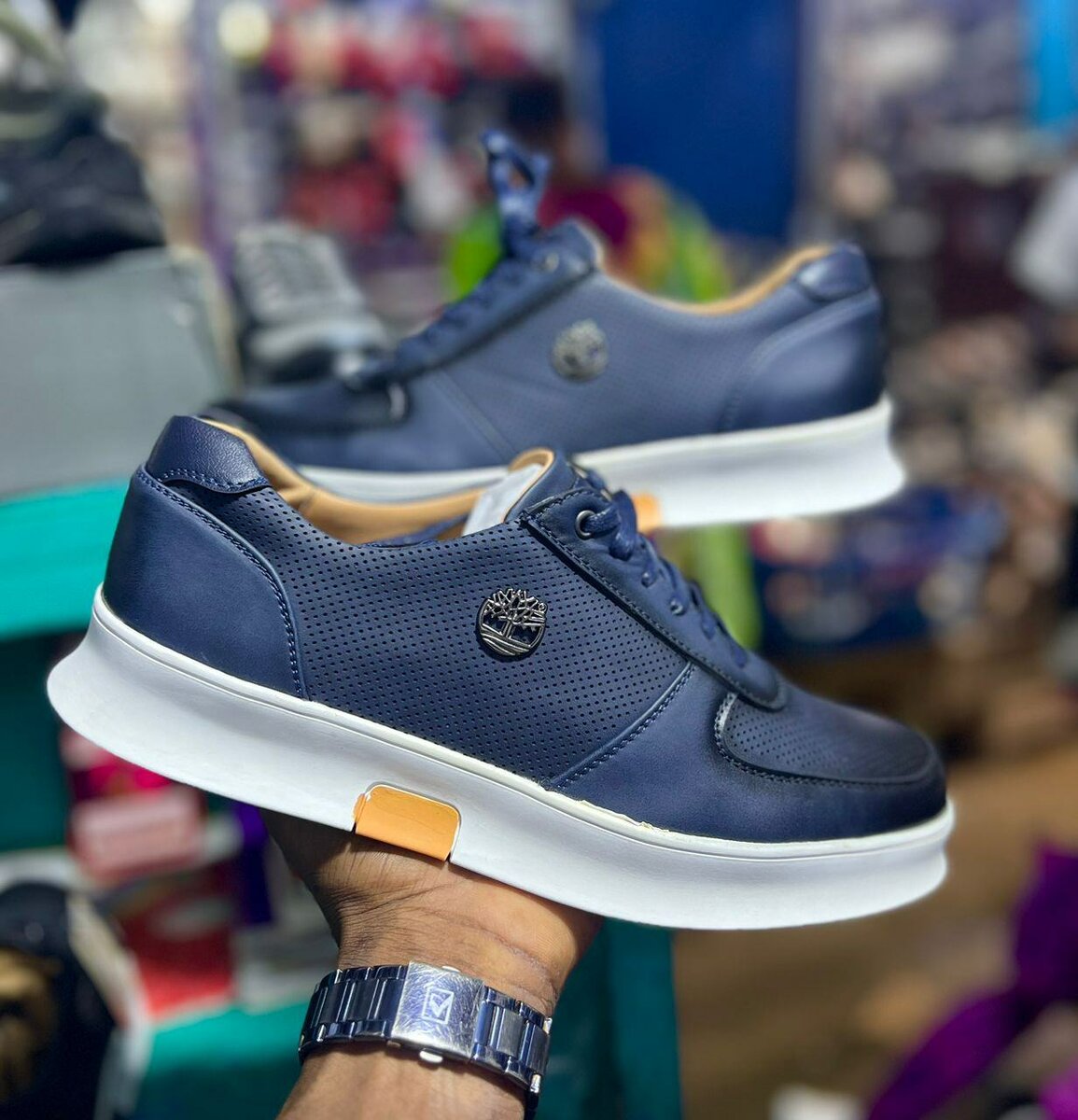 Chaussure Timberland ( original dans carton )