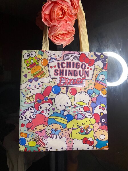 Tote bag à motif animé