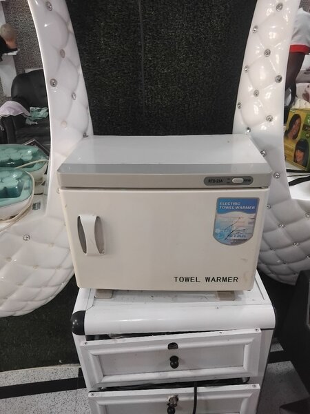 Tonging machine set, towel warmer, etc.