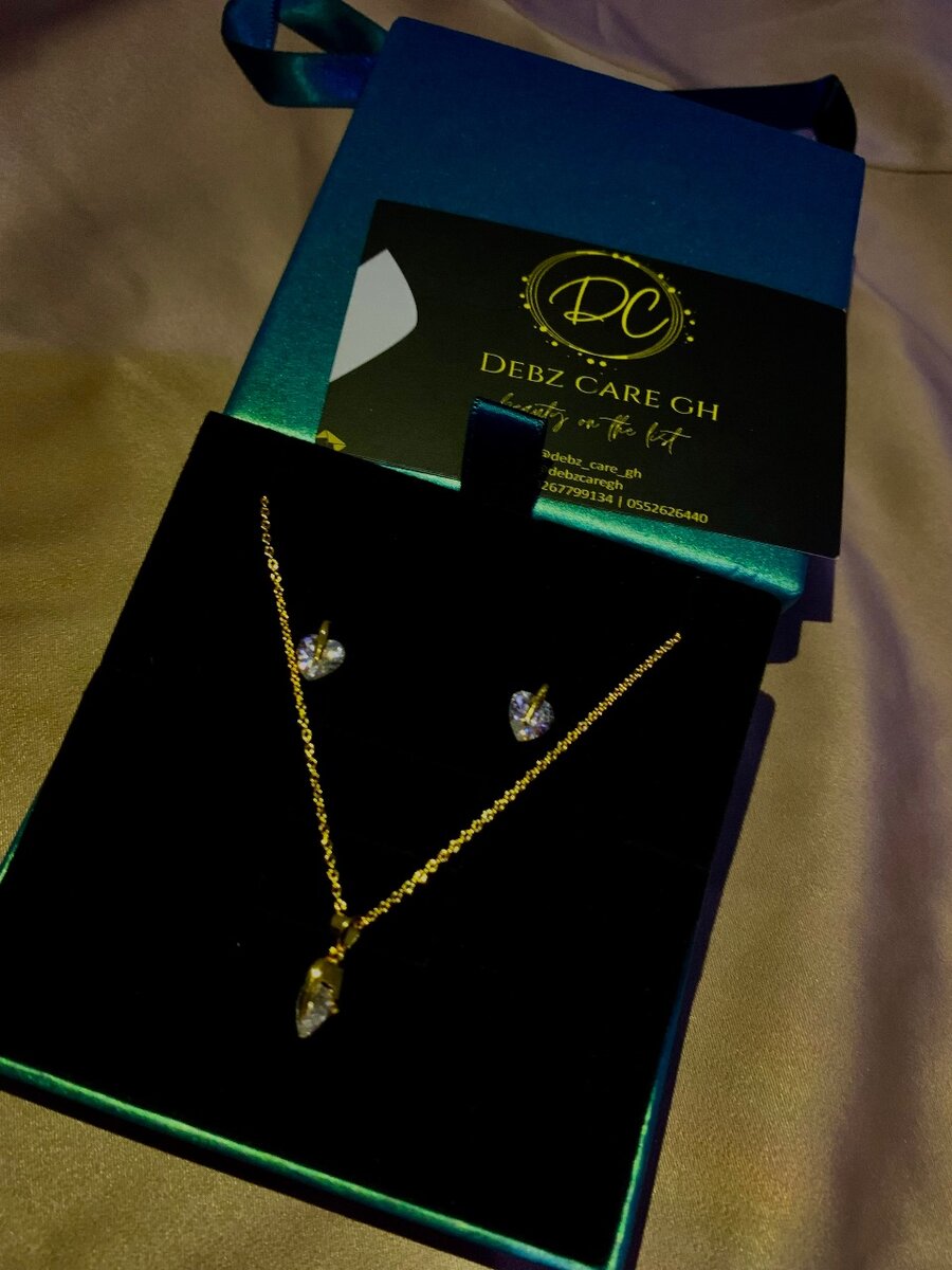 Necklace with earrings