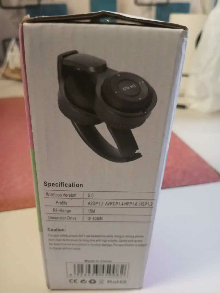 Y08 stereo headphones