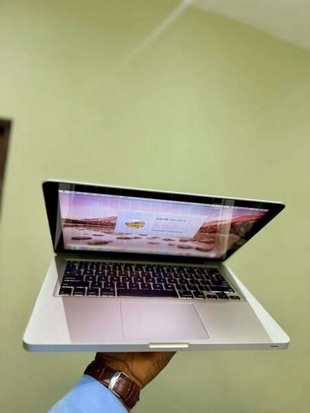 MacBook Pro 2011 & 2012   ️I