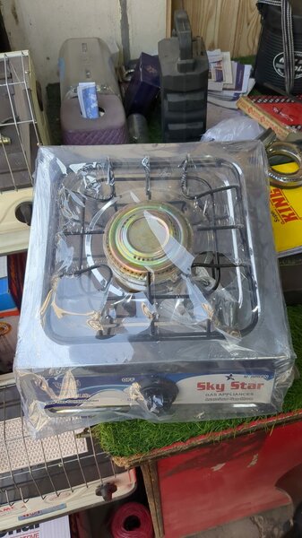 Gas stove