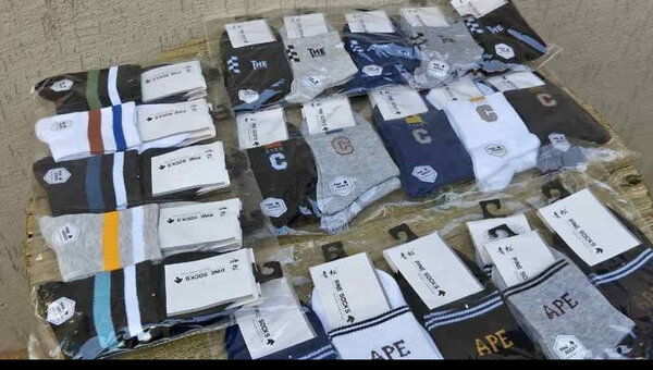 Lot de chaussettes colorées