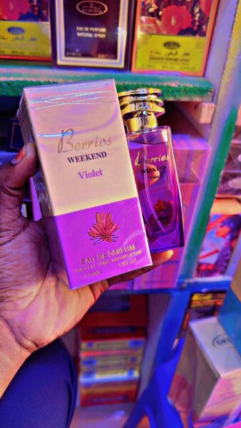 Parfum Berries Weekend Violet