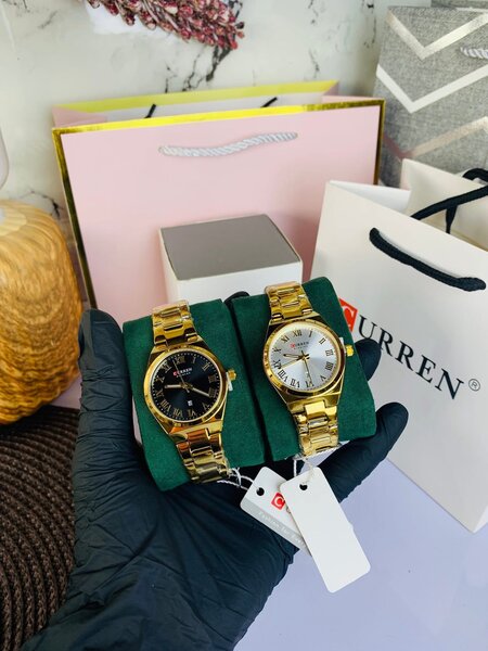 Montre élégante en acier inoxydable