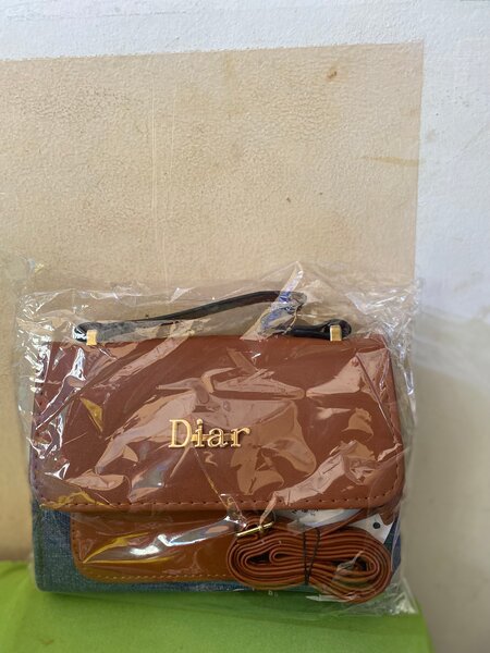 Sac à main en cuir élégant